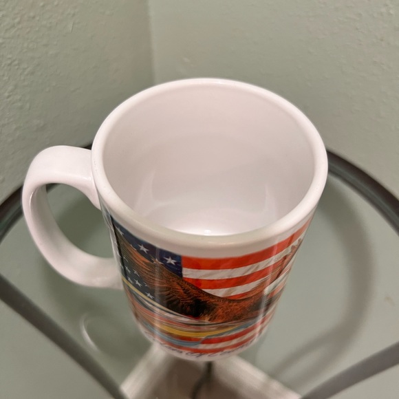 Colors of Courage Patriotic Cup  USA Flag Eagle - Picture 2 of 4